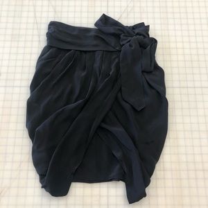 NWT BCBG tulip skirt